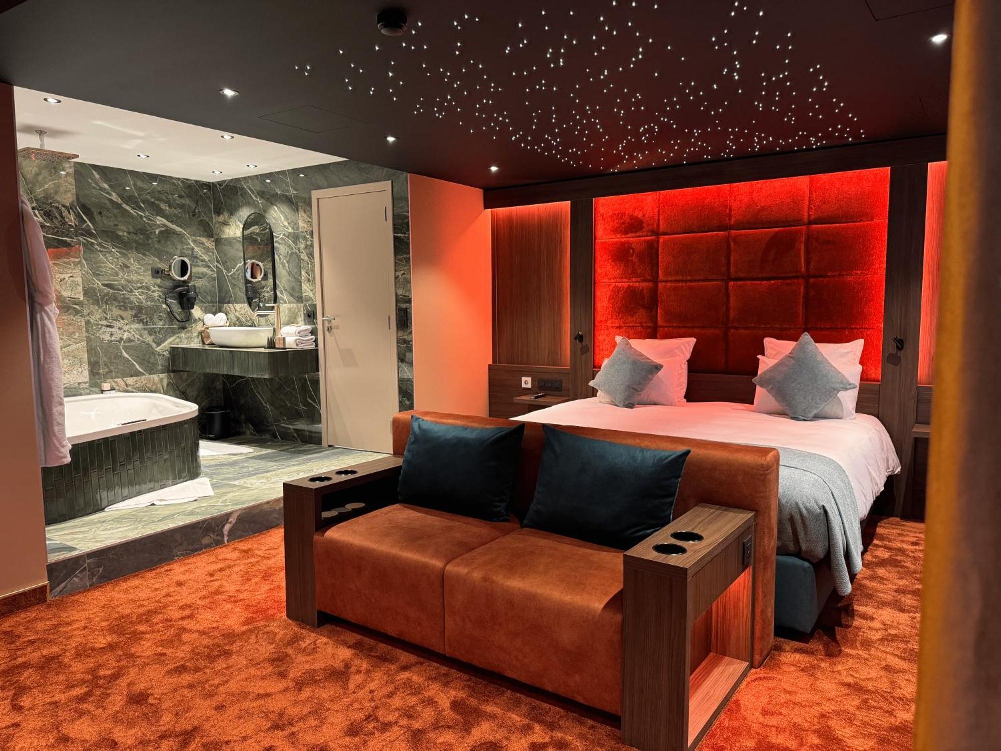 Hotel Restaurant Van Der Valk Nivelles-Sud Экстерьер фото