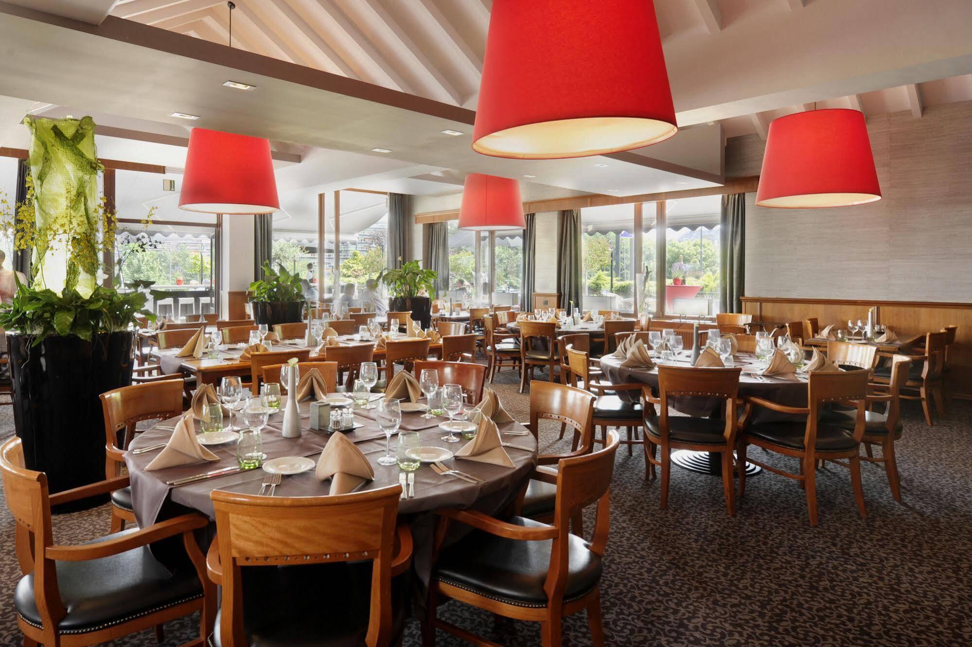 Hotel Restaurant Van Der Valk Nivelles-Sud Экстерьер фото