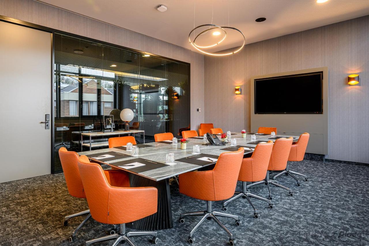 Hotel Restaurant Van Der Valk Nivelles-Sud Экстерьер фото