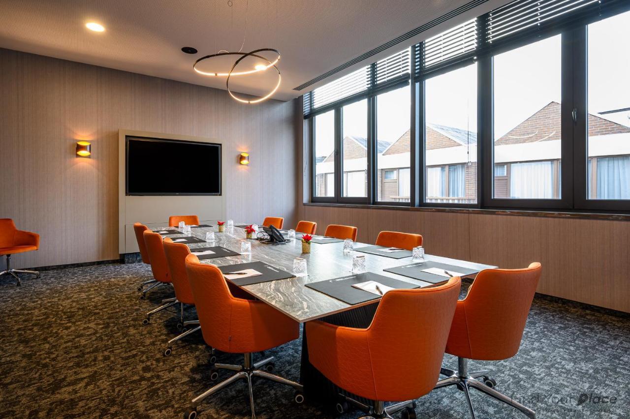 Hotel Restaurant Van Der Valk Nivelles-Sud Экстерьер фото