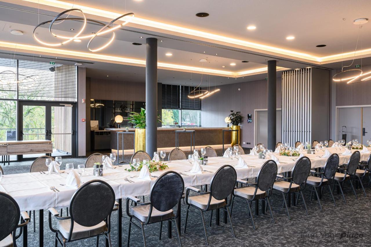 Hotel Restaurant Van Der Valk Nivelles-Sud Экстерьер фото