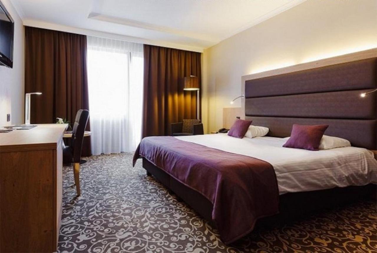 Hotel Restaurant Van Der Valk Nivelles-Sud Экстерьер фото